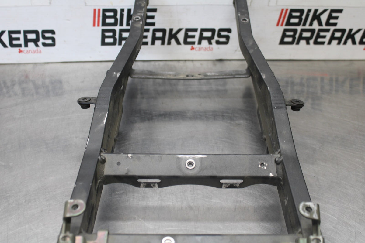 04-05 KAWASAKI NINJA ZX10R REAR SUBFRAME BACK SUB FRAME BB931
