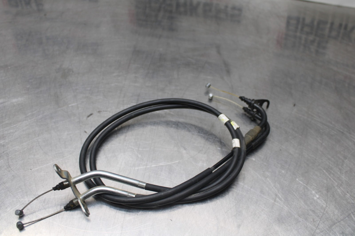 17-18 YAMAHA YZF R3 THROTTLE CABLES LINES BB788