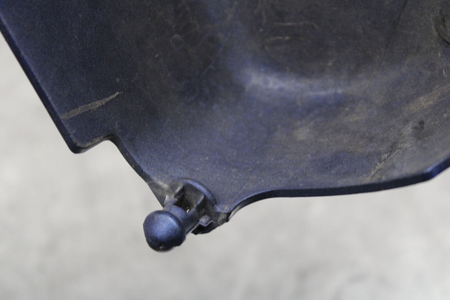 05-06 SUZUKI BOULEVARD M50 SIDE COVER PANEL COWL FAIRING 47231-41F00 BB671