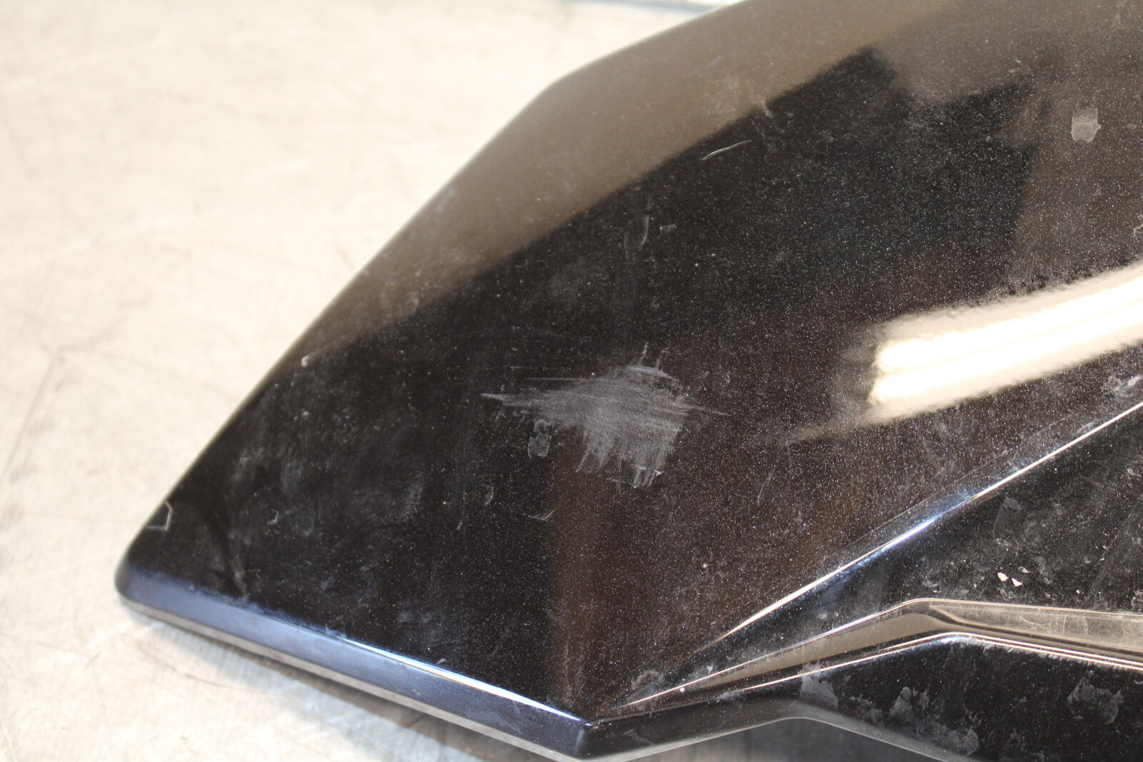 19-22 KAWASAKI Z400 LEFT RIGHT FRONT UPPER MID SIDE FAIRING COWL PLASTIC BB708