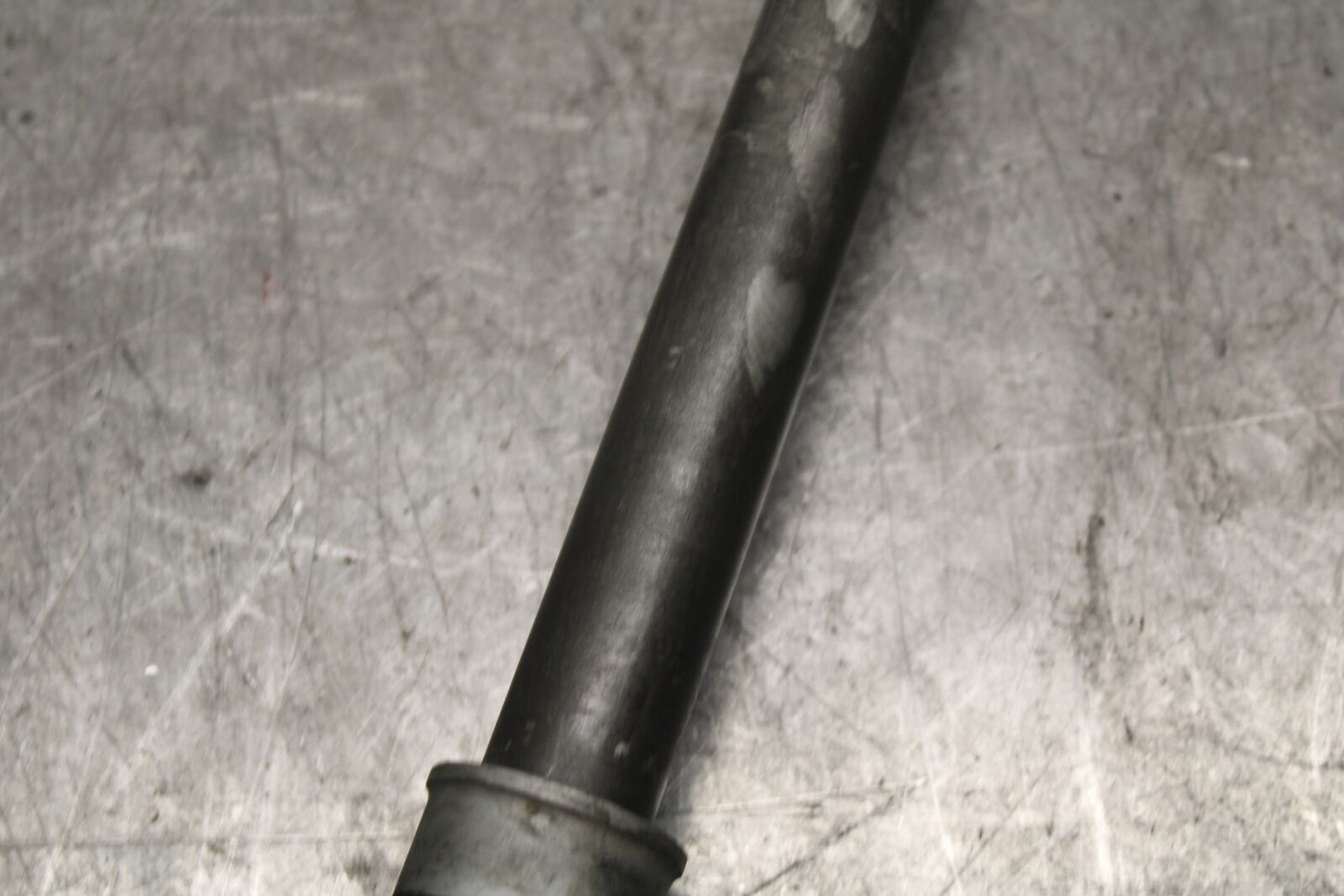 10-13 HONDA SHADOW RS 750 VT750RS FRONT WHEEL RIM AXLE PIVOT BOLT BB718