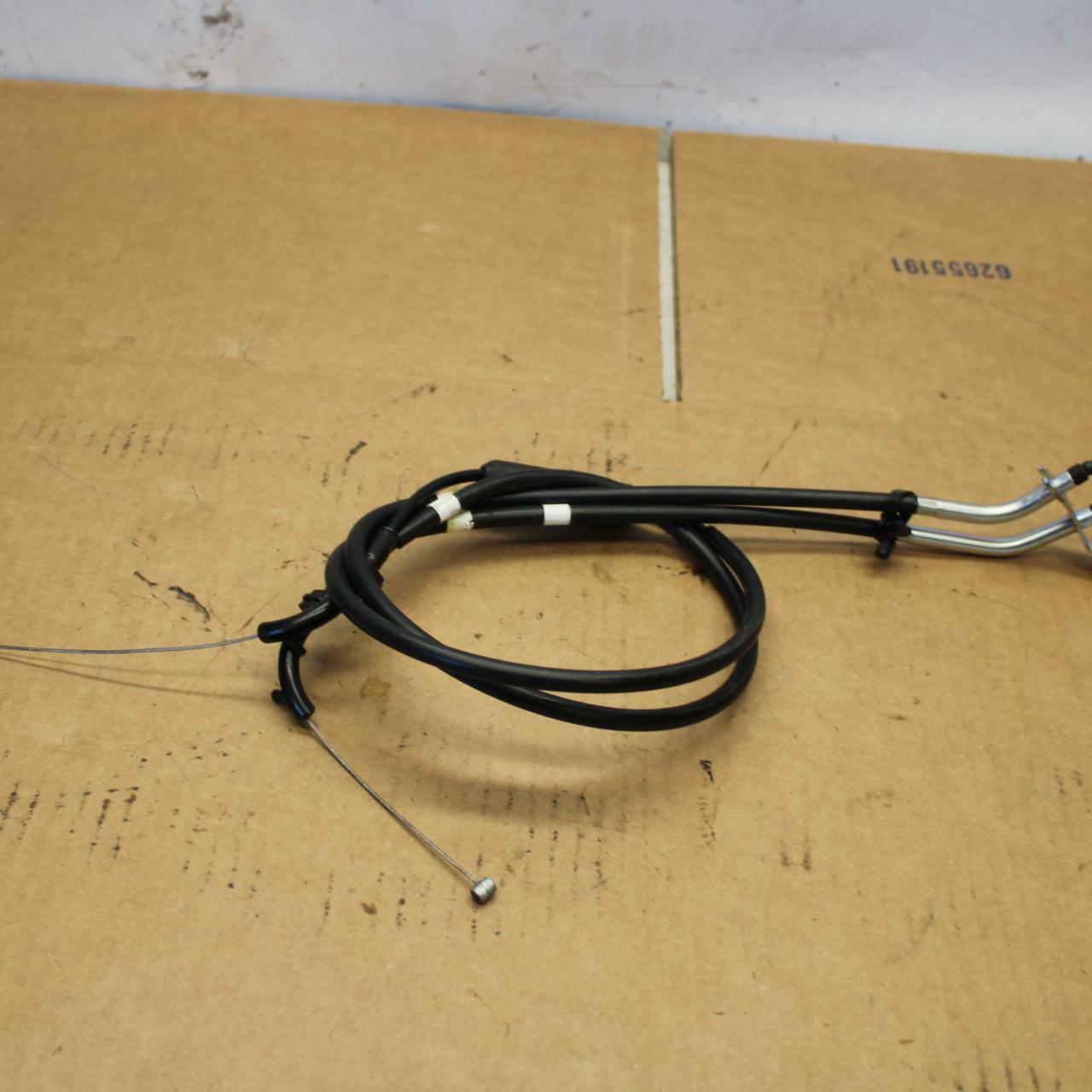 19-21 YAMAHA YZF R3 THROTTLE CABLES LINES BB378