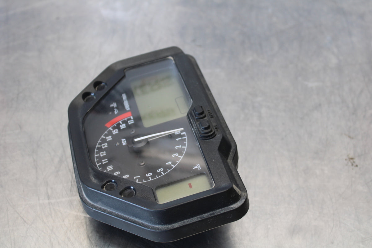 05-06 HONDA CBR600RR SPEEDO TACH GAUGES CLUSTER SPEEDOMETER TACHOMETER BB159