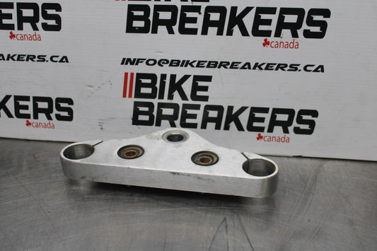 99-09 YAMAHA V STAR 1100 FORKS UPPER TRIPLE TREE CLAMP BB853