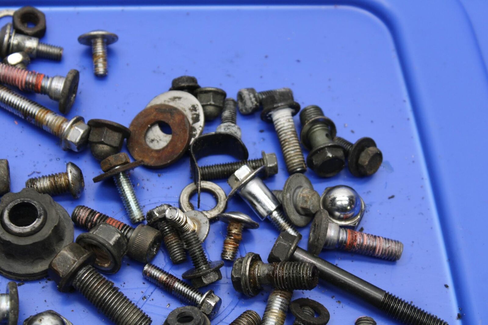 2005 Kawasaki Vulcan 1500 Classic MOUNTING BOLTS AND MISC. HARDWARE  BB576