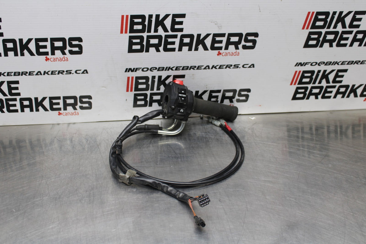 09 SUZUKI GSXR1000 RIGHT CLIP ON HANDLE KILL OFF START SWITCH SWITCHES BB777