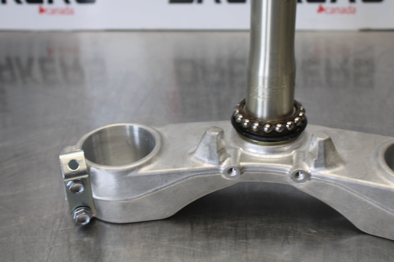 23-24 KAWASAKI NINJA ZX14R NEW!! FRONT FORKS CLAMP LOWER TRIPLE TREE STEM BB169