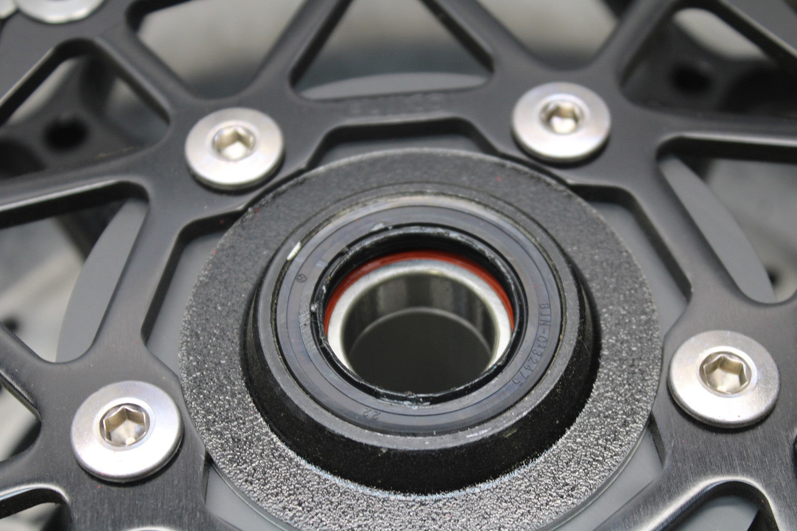 23-24 KAWASAKI NINJA ZX14R NEW TAKE OFF!! FRONT WHEEL FRONT RIM & ROTORS BB764