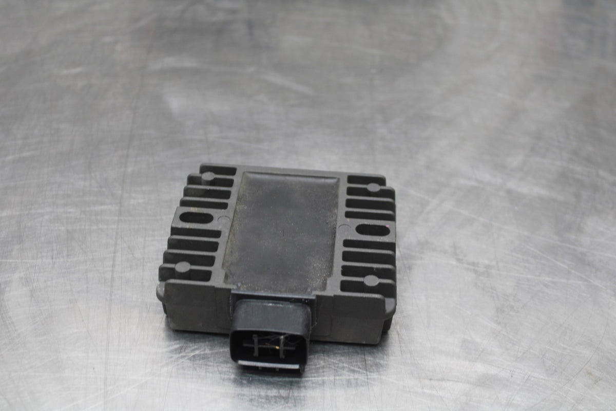 08-16 YAMAHA YZF R6 RECTIFIER VOLTAGE REGULATOR BB856