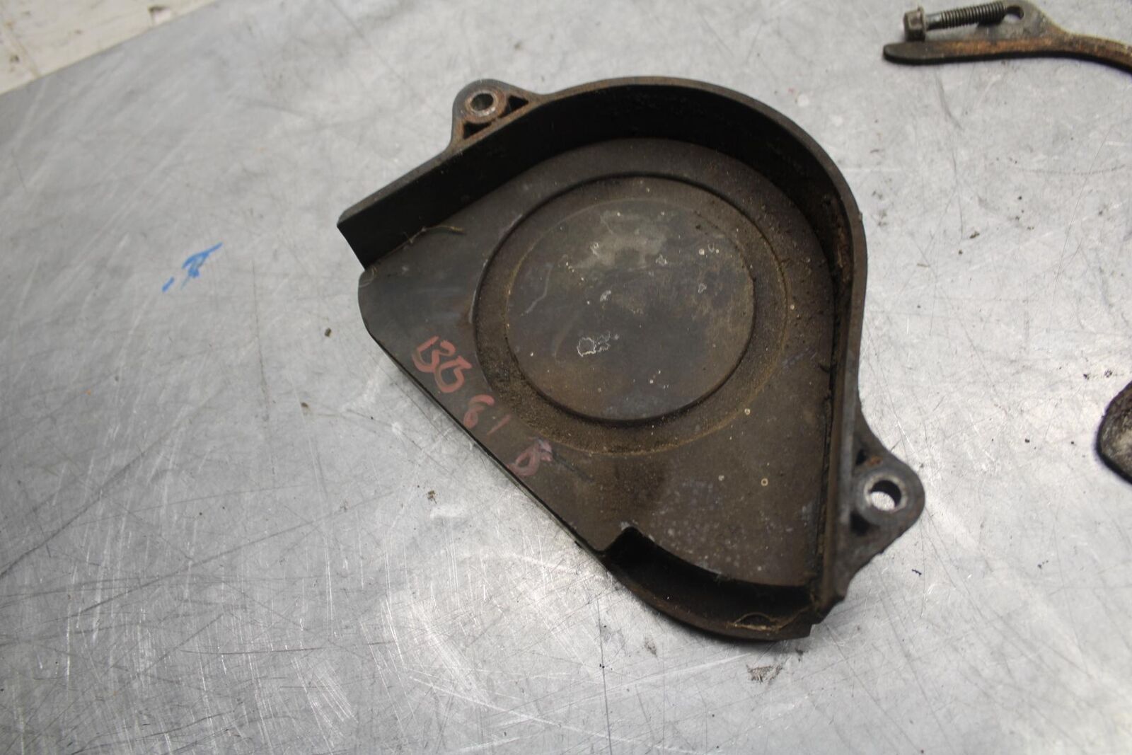 1992 Honda CBR600F2 ENGINE SPROCKET COVER 11350-MV9-670 BB40