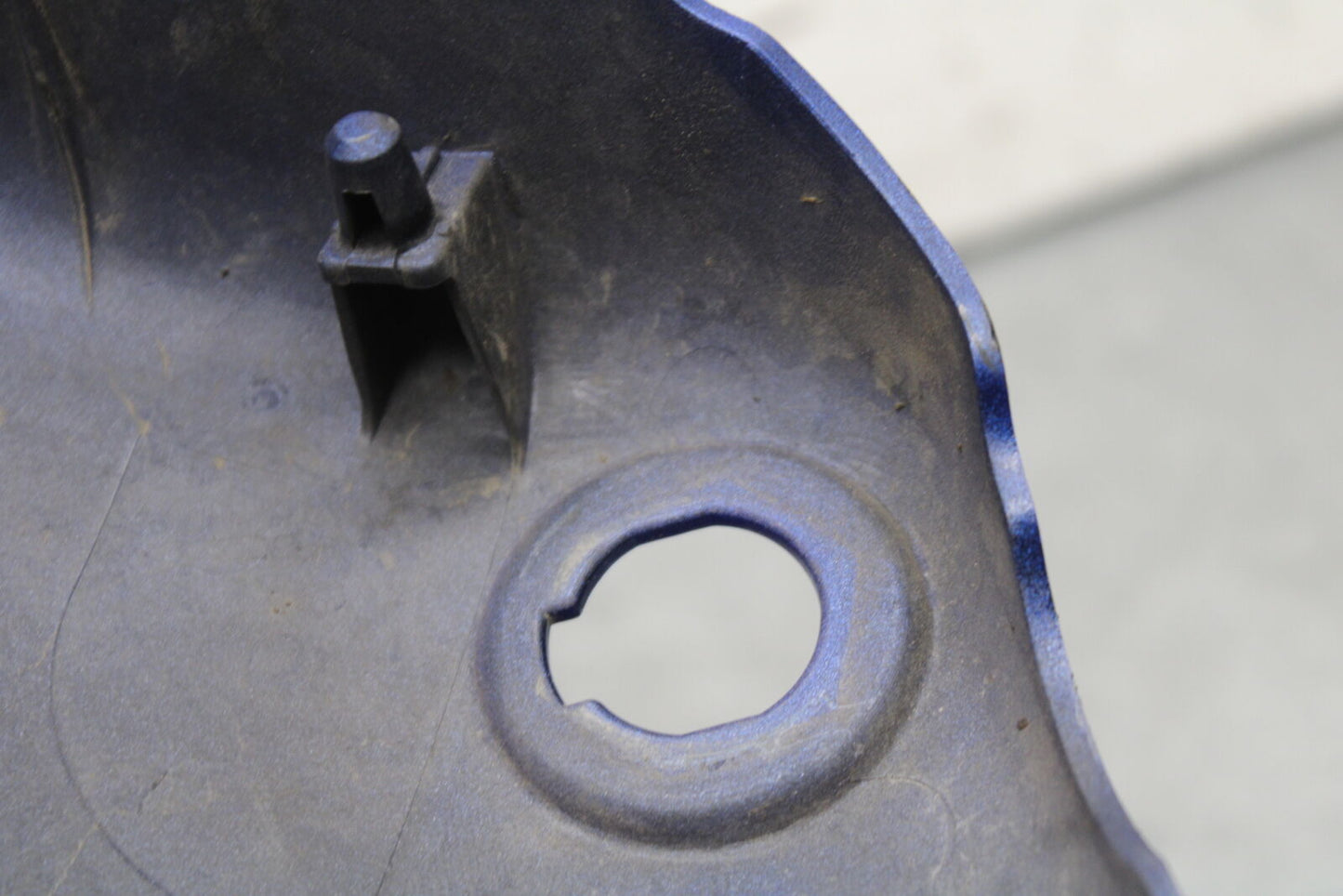 05-06 SUZUKI BOULEVARD M50 SIDE COVER PANEL COWL FAIRING 47231-41F00 BB671