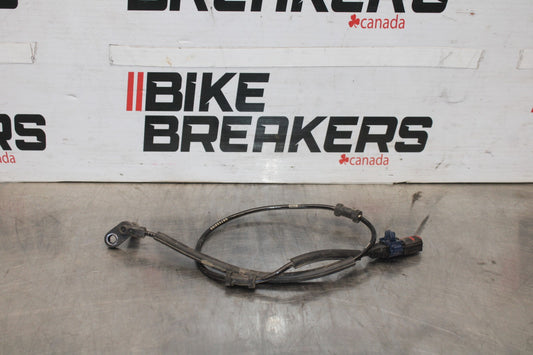 25 KAWASAKI Z900 FRONT ABS BRAKE SENSOR BB928