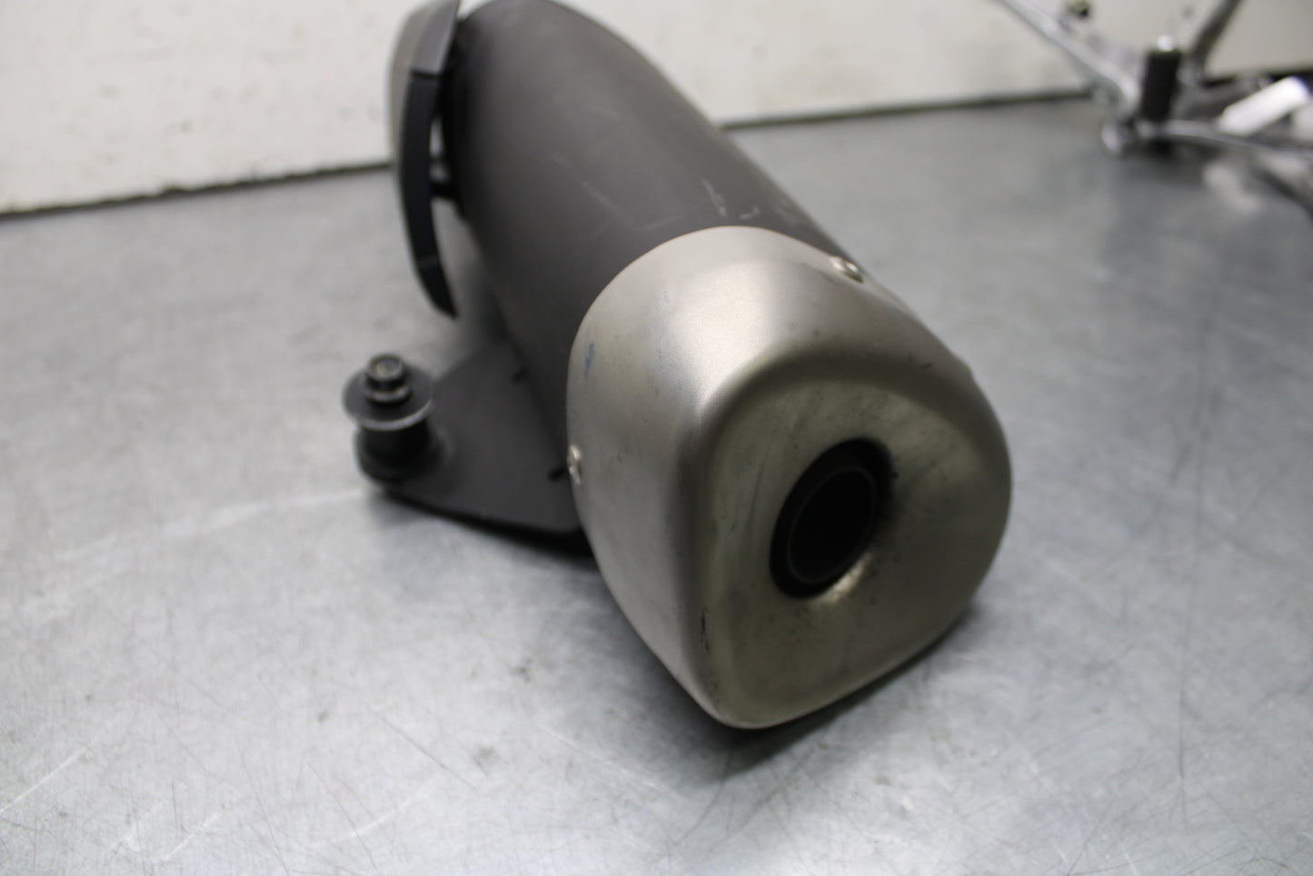 15-17 YAMAHA YZF R3 EXHAUST PIPE MUFFLER SLIP ON CAN SILENCER BB651