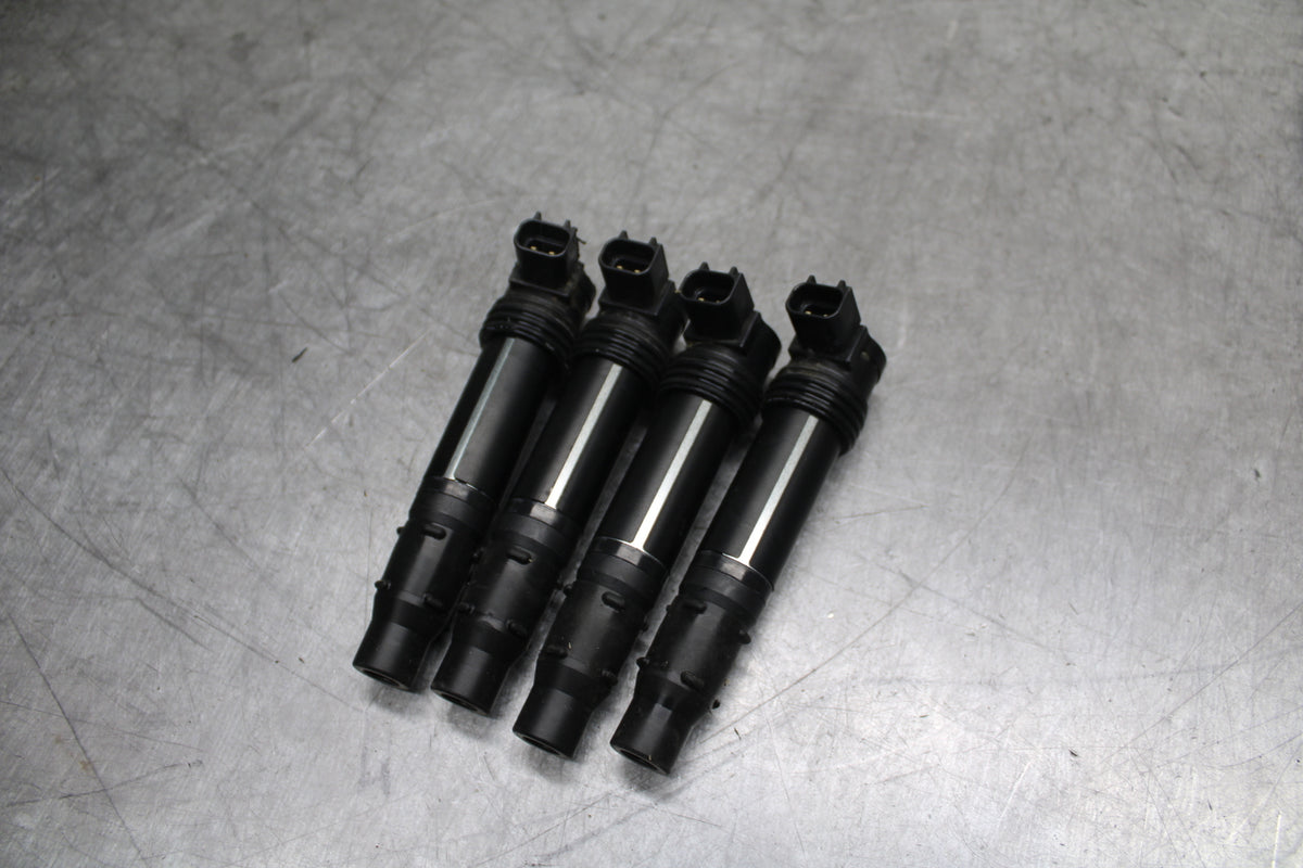 24-25 KAWASAKI NINJA ZX6R IGNITION COILS COIL SPARK PLUG CAPS BB726