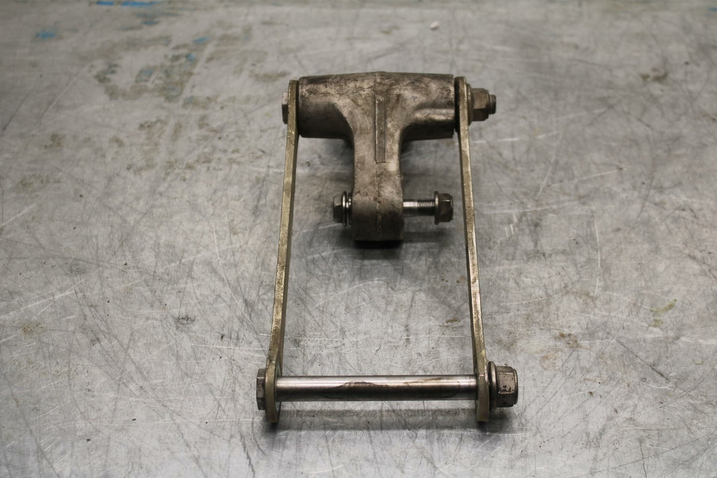 19-20 KAWASAKI NINJA ZX6R REAR DOGBONE SHOCK LINKAGE LINK BB419