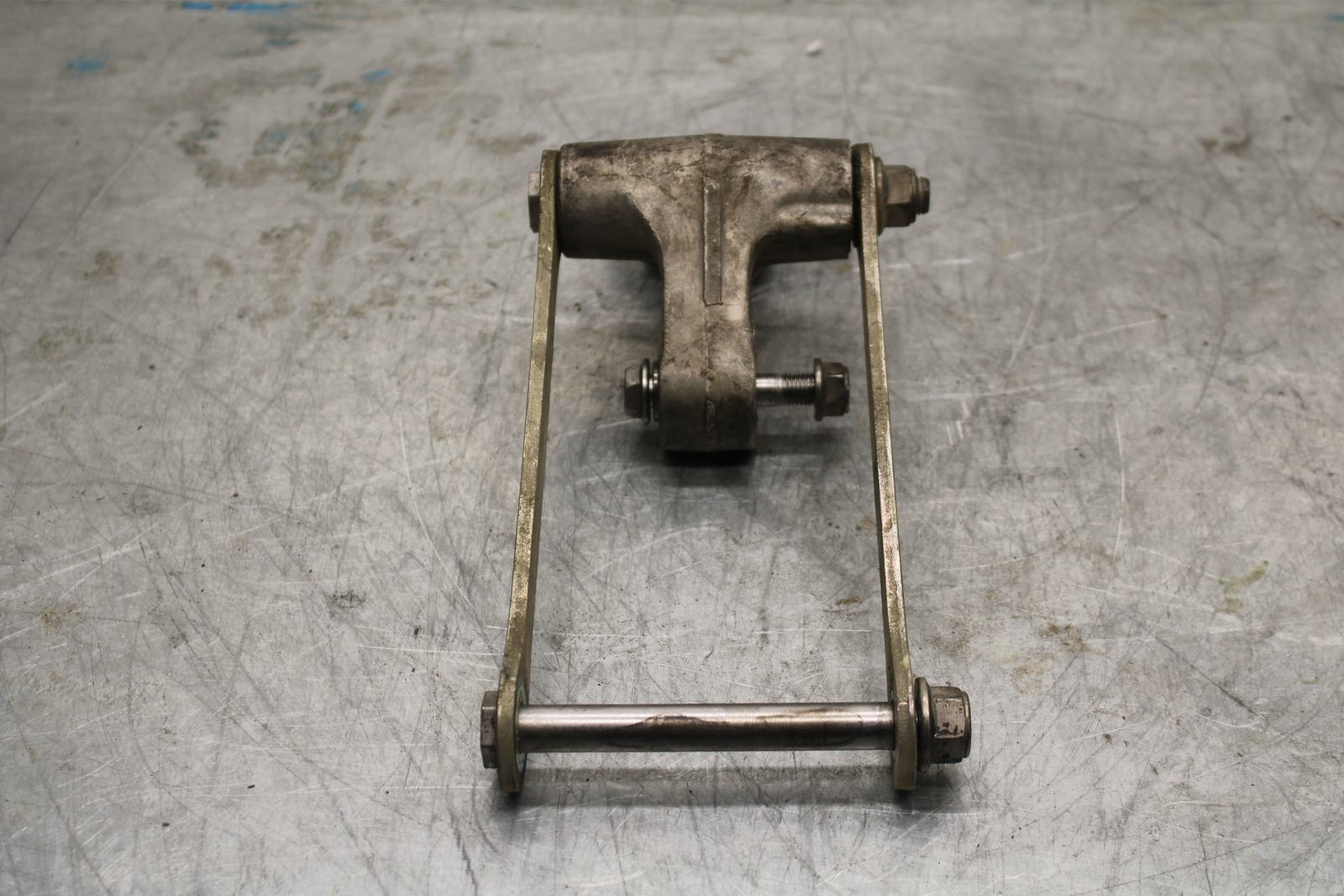 19-20 KAWASAKI NINJA ZX6R REAR DOGBONE SHOCK LINKAGE LINK BB419