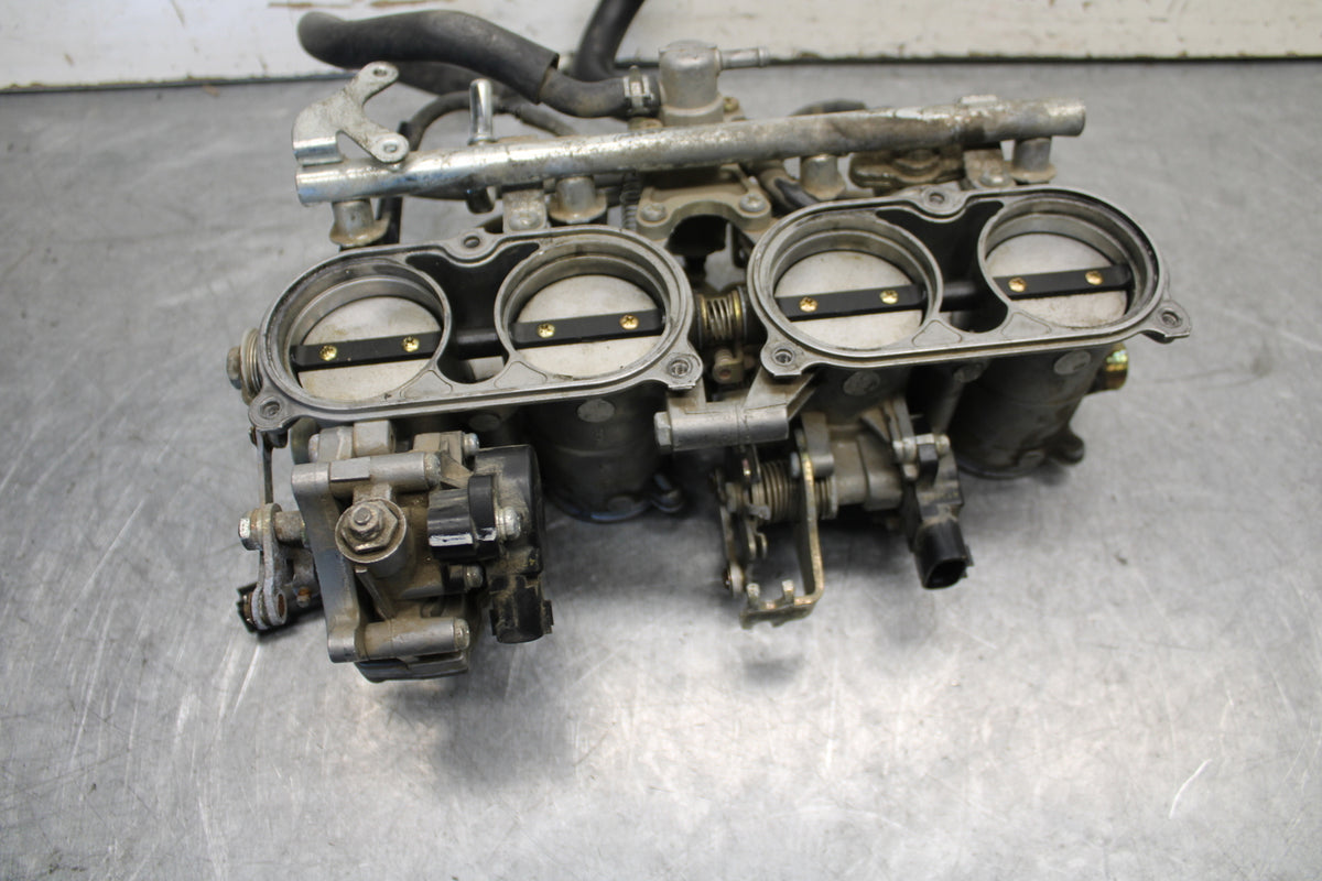 04-06 YAMAHA YZF R1 MAIN FUEL INJECTORS / THROTTLE BODIES 5VY-13750-30-00 BB659