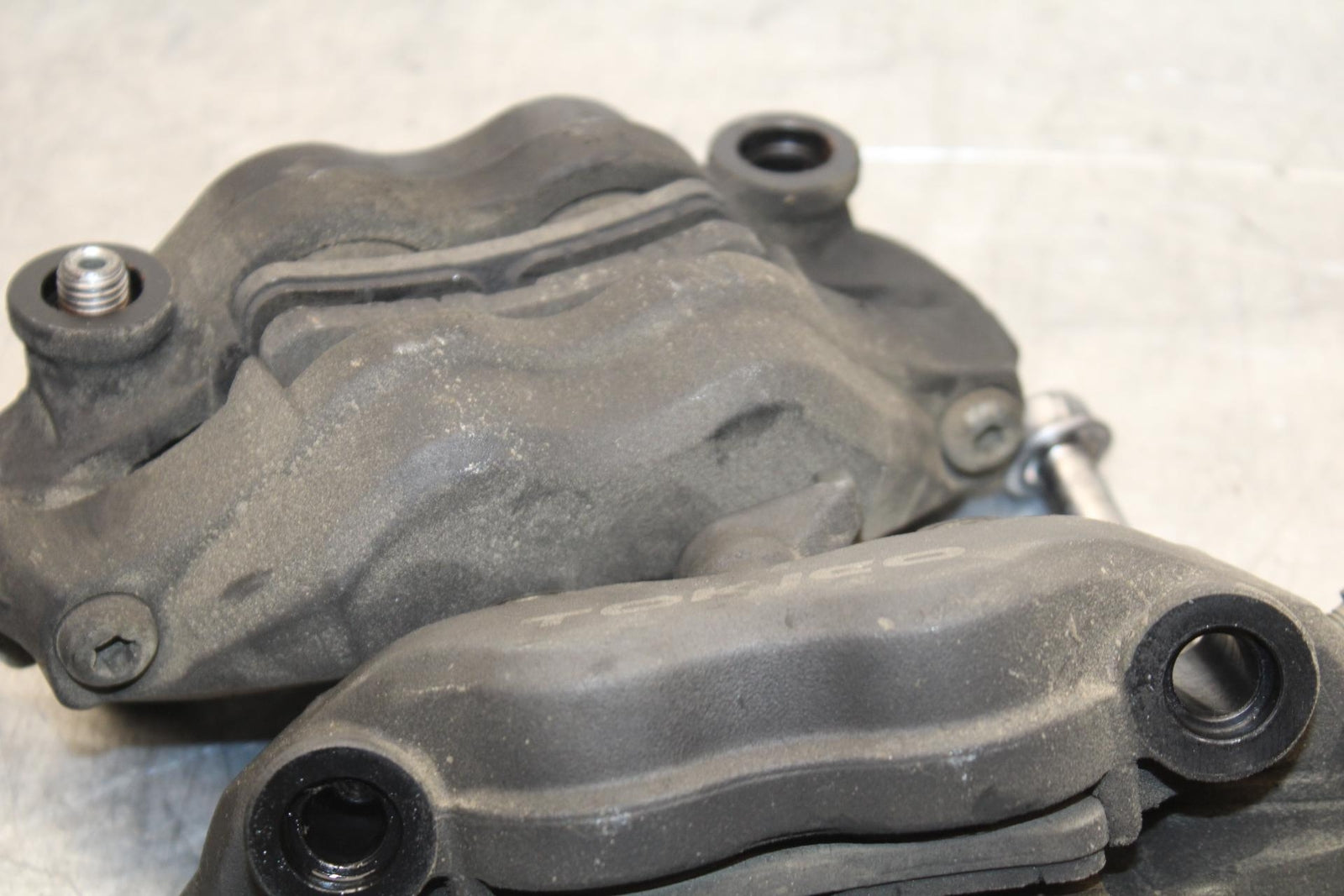 2007 Honda CBR600RR RIGHT LEFT FRONT BRAKE CALIPER SET PAIR CALIPERS BB596