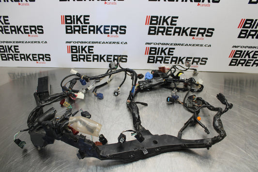 12-16 HONDA CBR1000RR MAIN ENGINE WIRING HARNESS MOTOR WIRE LOOM BB157