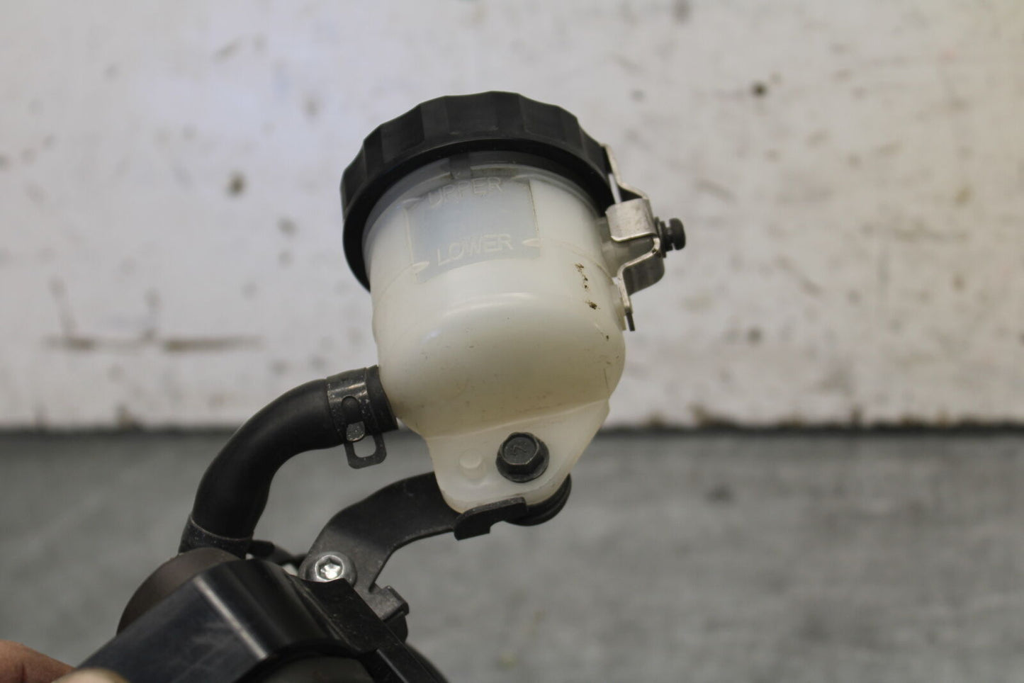 09-12 KAWASAKI NINJA ZX6R FRONT BRAKE MASTER CYLINDER w/ LEVER 43015-0141 BB698