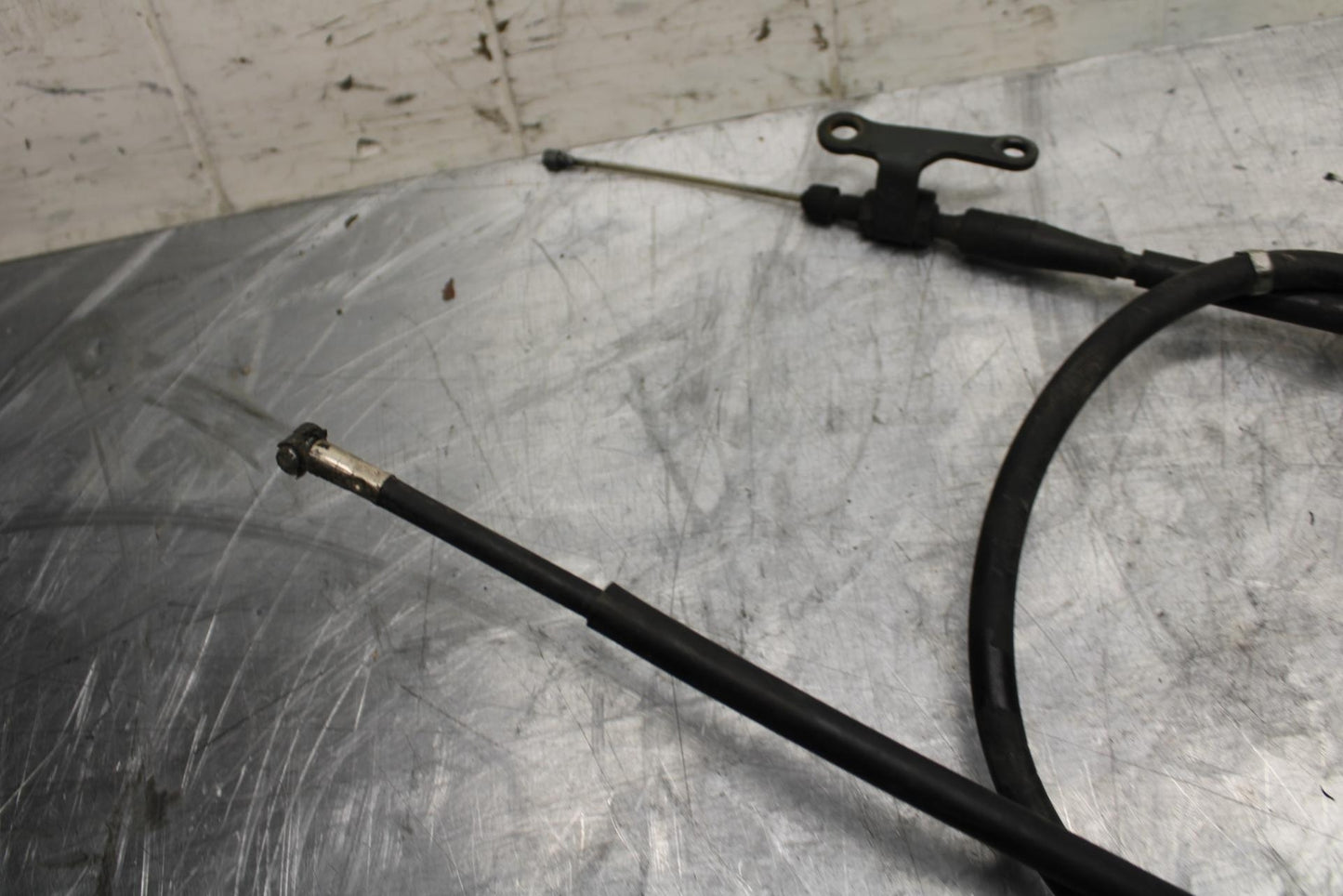 04-06 YAMAHA YZF R1 CLUTCH CABLE LINE 5VY-26335-01-00 BB491