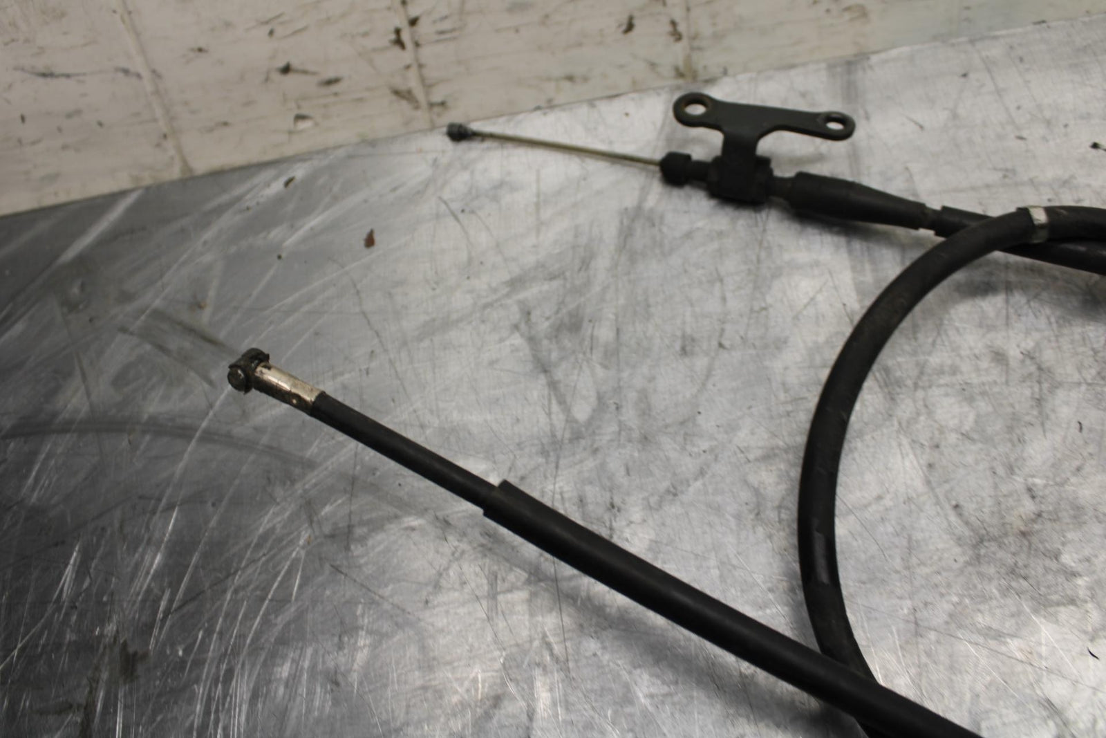 04-06 YAMAHA YZF R1 CLUTCH CABLE LINE 5VY-26335-01-00 BB491