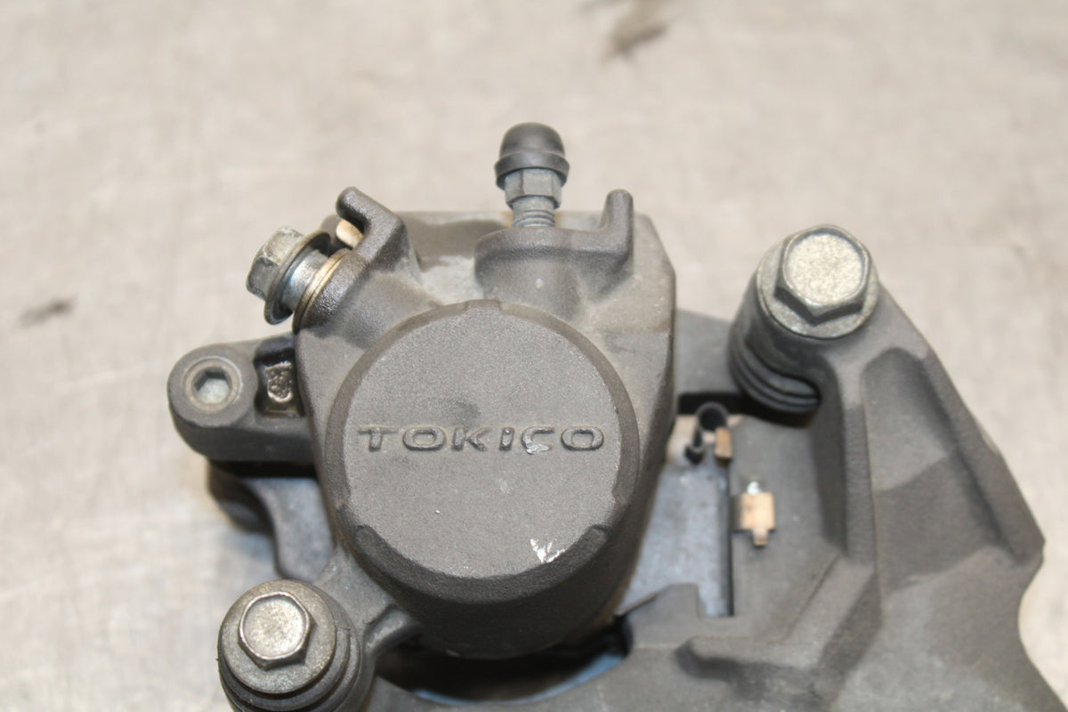 08-09 SUZUKI GSXR600 REAR BACK BRAKE CALIPER W MOUNT BRACKET BB728