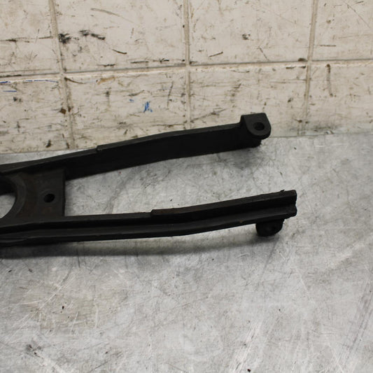 2007 Suzuki GSXR750 SWINGARM CHAIN BUFFER SLIDER GUIDE 61273-01H00 BB546
