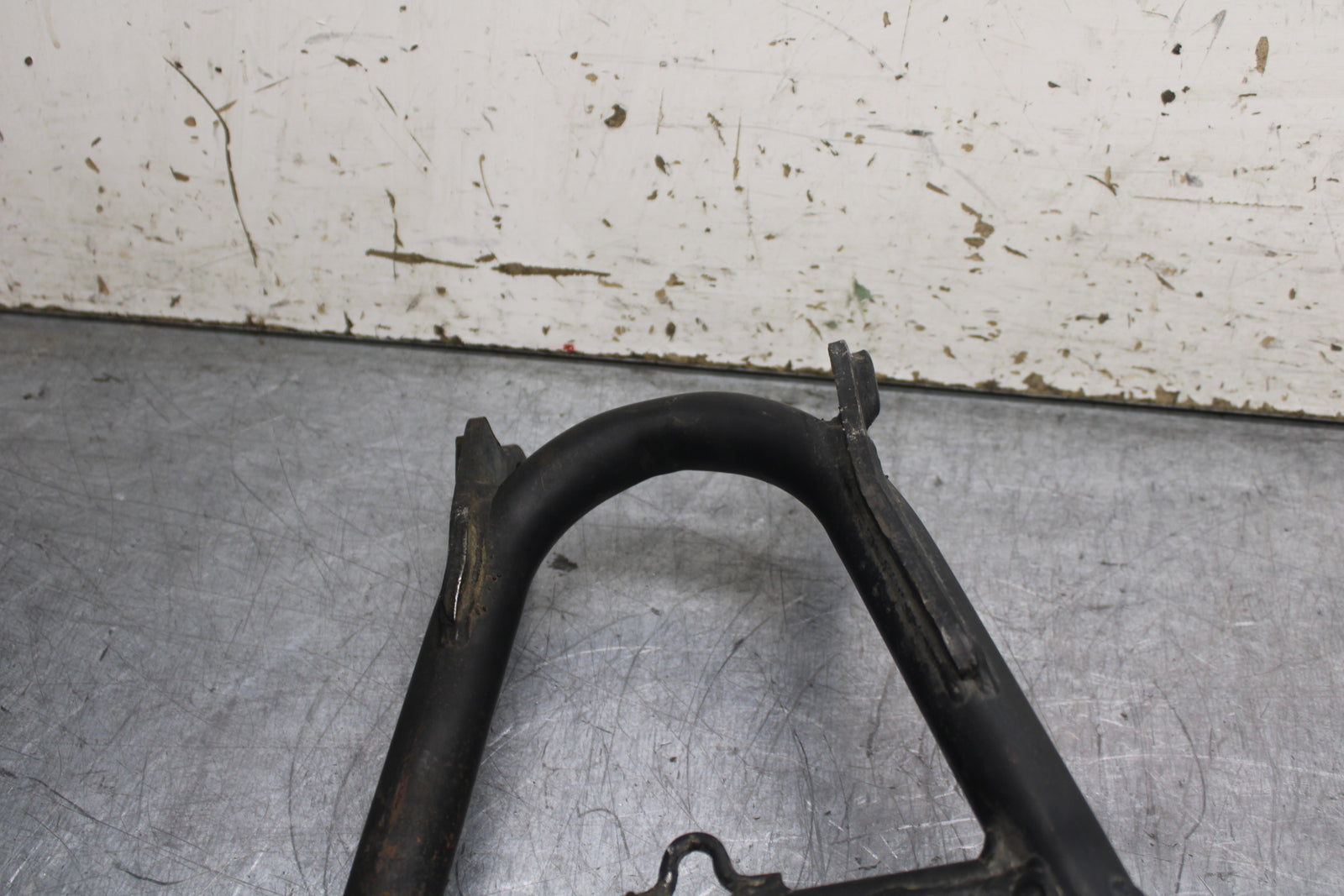 79-82 HONDA CB650 CENTER MAIN STAND BB107