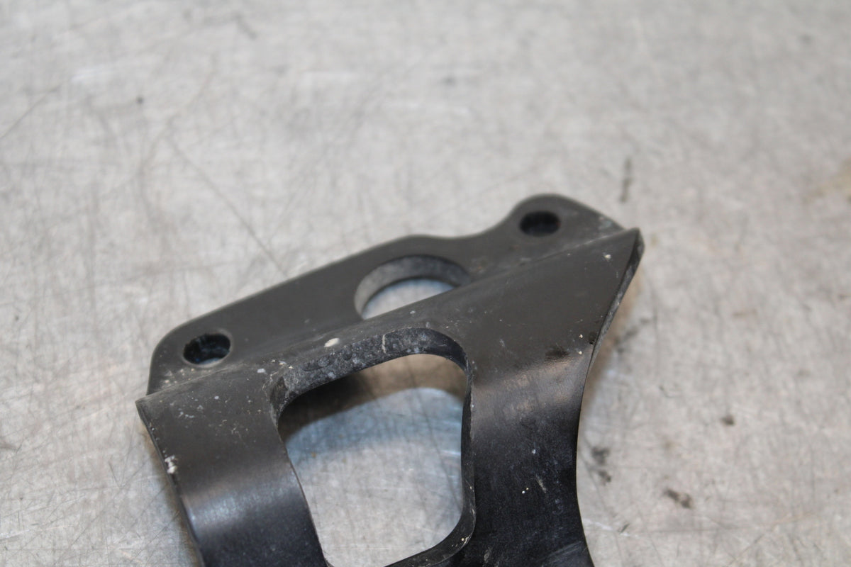 08-16 YAMAHA YZF R6 RIGHT REARSET REAR SET HEEL GUARD 13S-27446-10-00 BB665