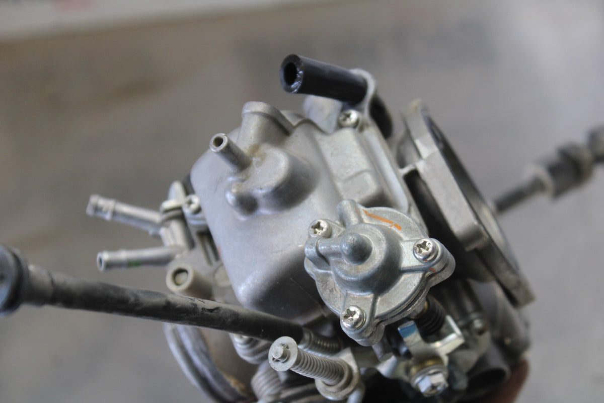 03-08 HONDA VTX1300C CARB CARBURETOR BB868