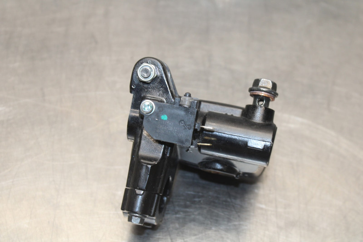 17-18 YAMAHA YZF R3 FRONT BRAKE MASTER CYLINDER BB788