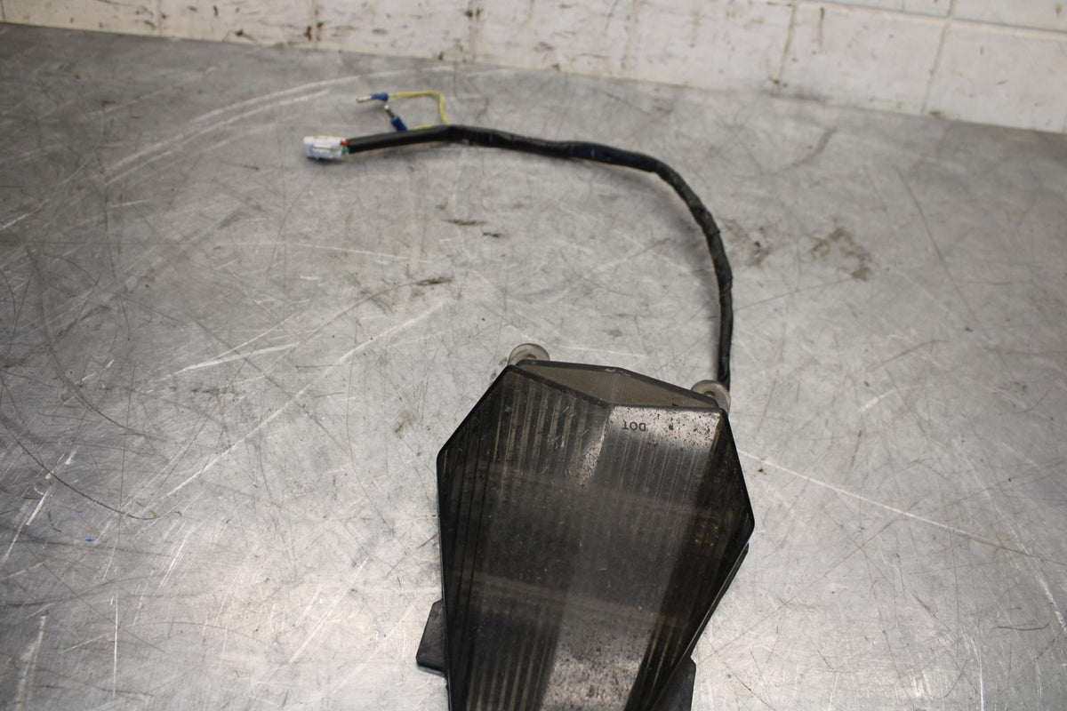 2008 Yamaha YZF R6 AFTERMARKET INTEGRATED TAILLIGHT TINT BRAKE LIGHT BB521