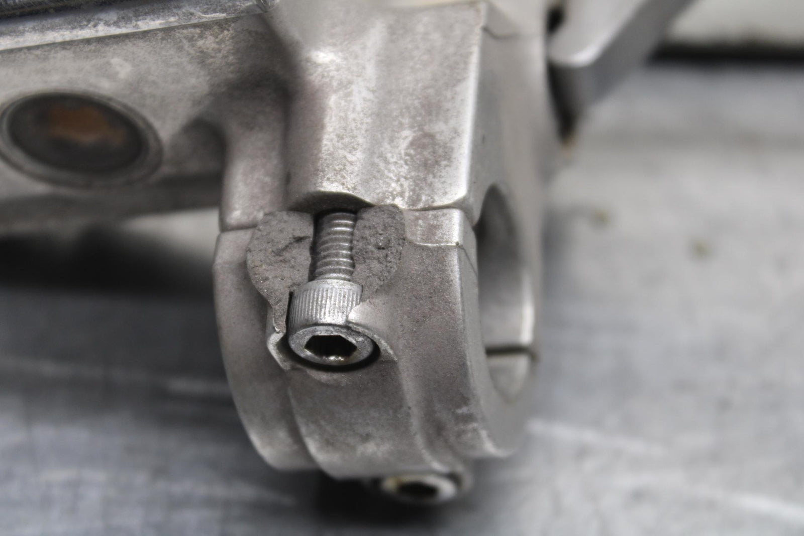 03-08 KAWASAKI VULCAN 1600 FRONT BRAKE MASTER CYLINDER BB616