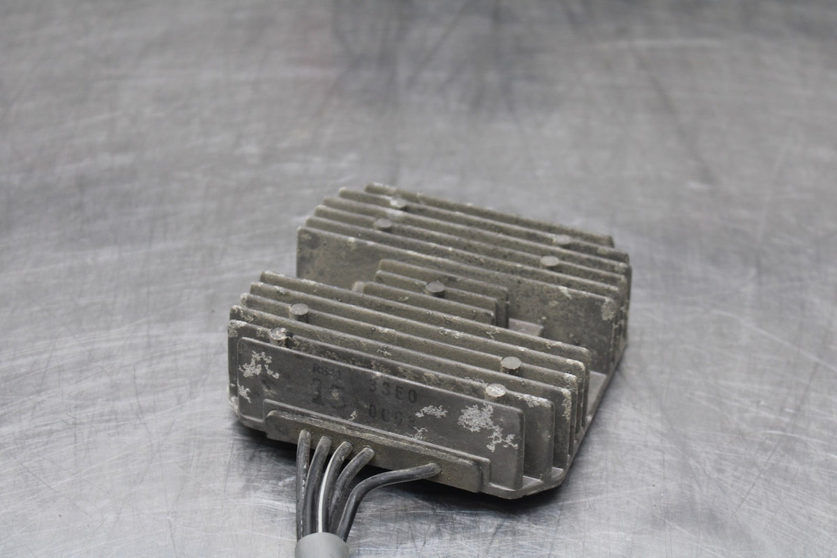 97-00 SUZUKI GSXR600 SRAD RECTIFIER VOLTAGE REGULATOR BB921