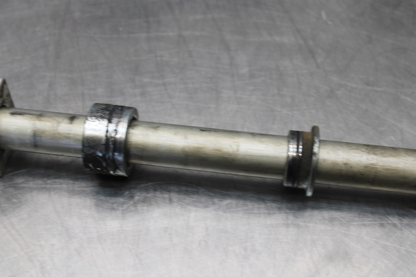 21-23 KAWASAKI NINJA ZX6R REAR AXLE BACK WHEEL RIM PIVOT BOLT AXEL BB179