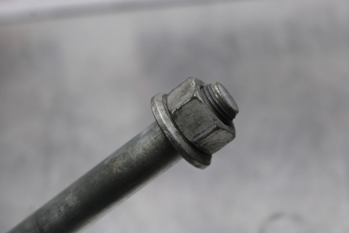 08 MOTO GUZZI BREVA 750 REAR AXLE BACK WHEEL RIM PIVOT BOLT AXEL BB154