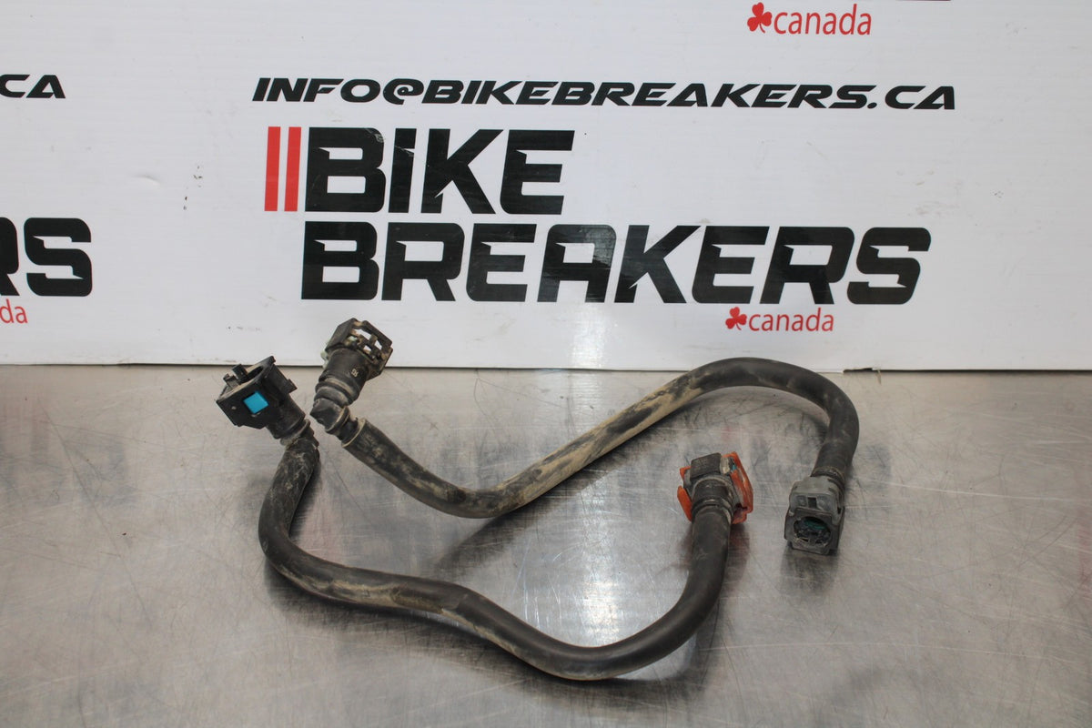15-17 YAMAHA YZF R1 FUEL HOSE GAS LINE TUBE PIPE BB190
