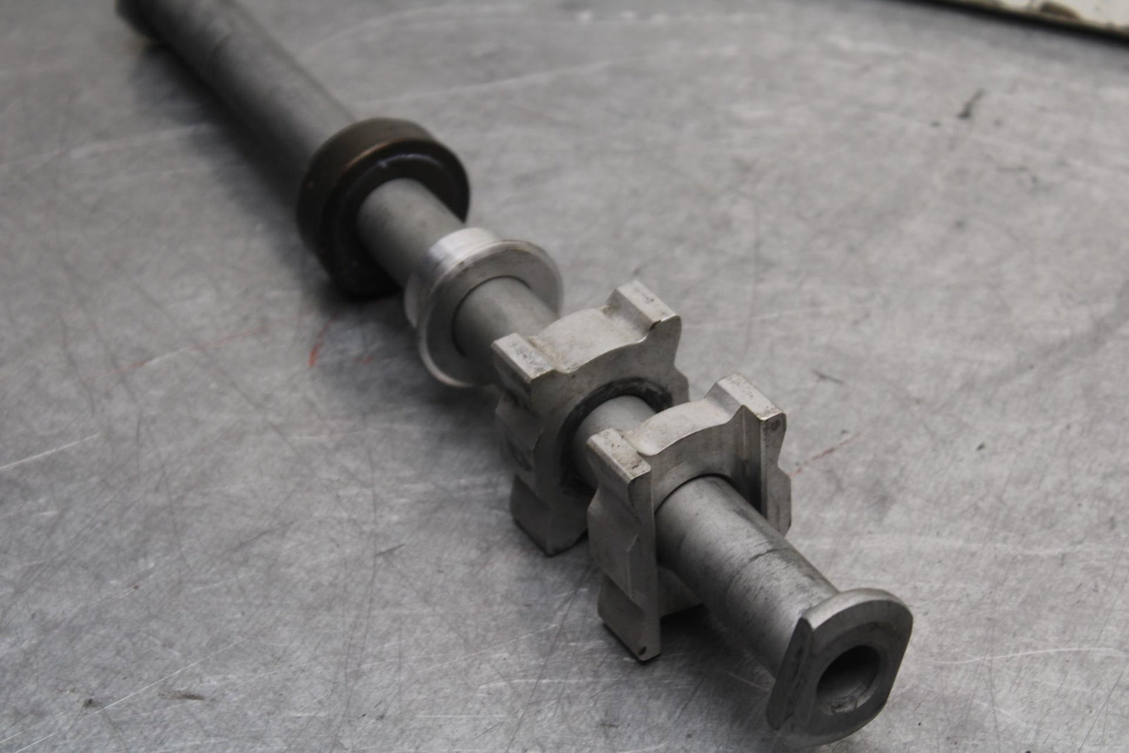 20-23 APRILIA RS660 REAR AXLE BACK WHEEL RIM PIVOT BOLT AXEL BB643
