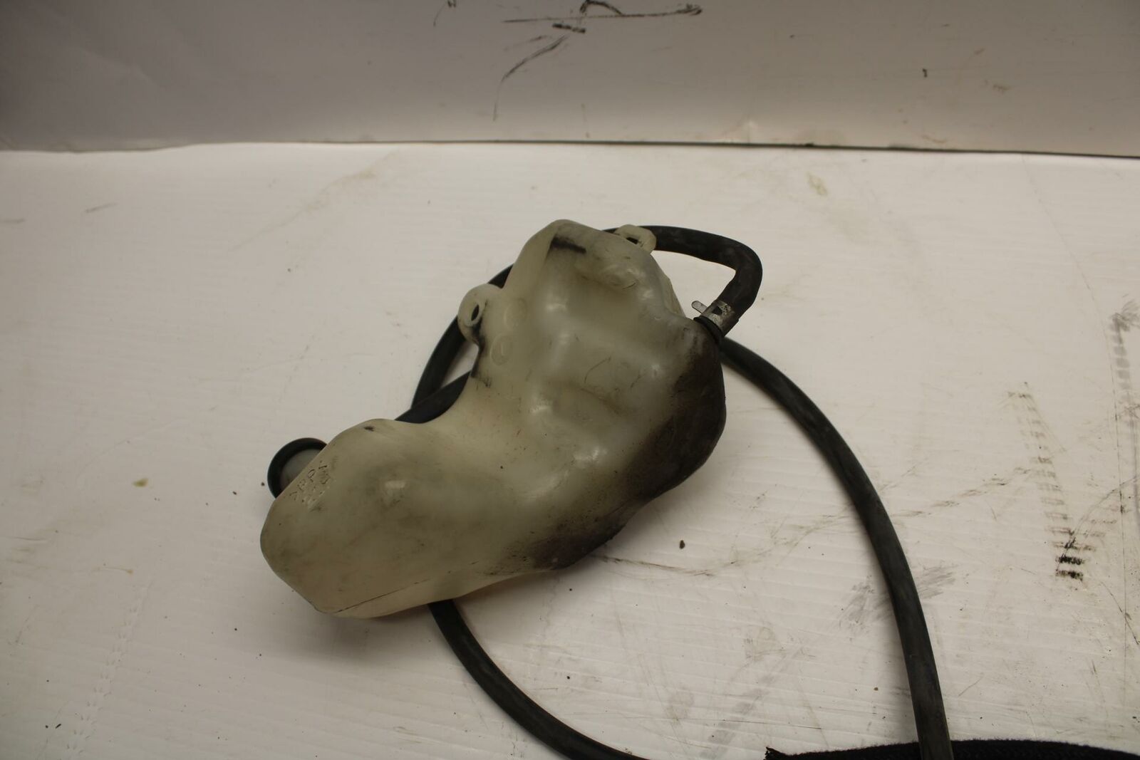 08 SUZUKI GSXR1000 COOLANT WATER TANK RESERVOIR BOTTLE 17910-21H00 BB263