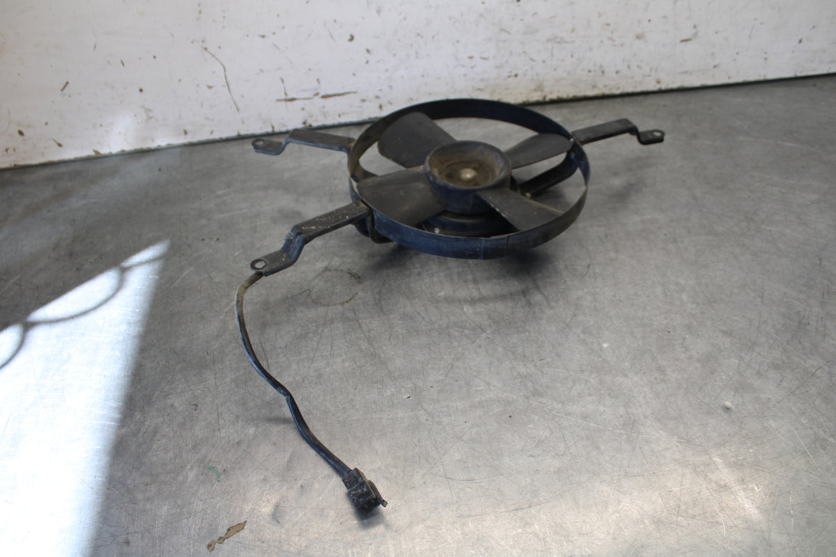 05-06 YAMAHA ROYAL STAR ENGINE RADIATOR COOLING FAN BB697