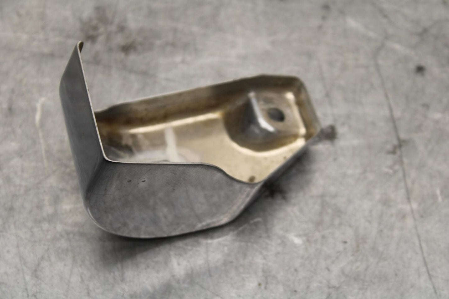 2005 Kawasaki Vulcan 1600 VN1600D Nomad REAR BACK BRAKE RESERVOIR COVER  BB556