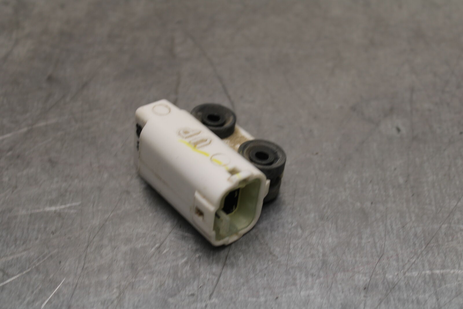 19-24 YAMAHA R3 TIP OVER BANK ANGLE CRASH SENSOR SWITCH  BB736