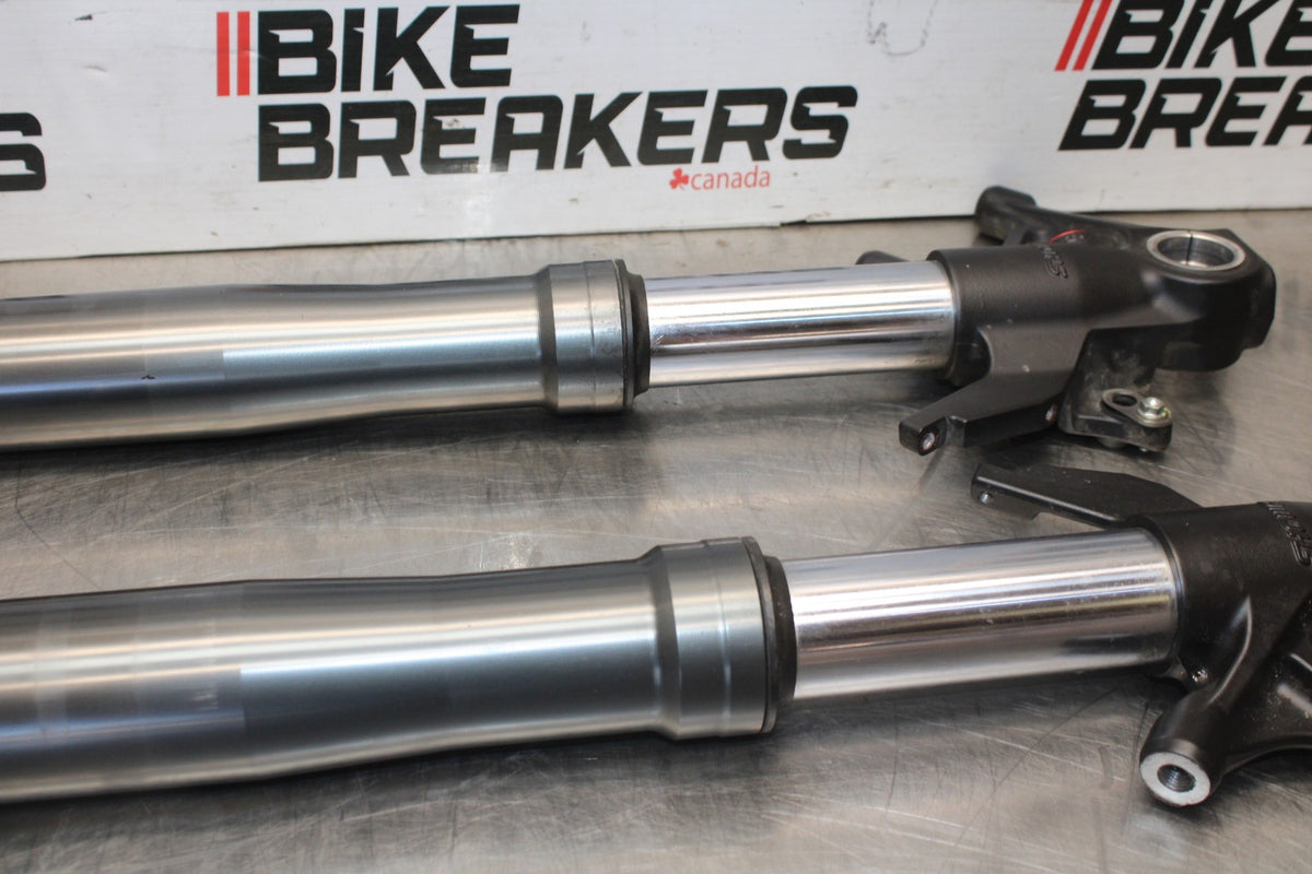 16 DUCATI 959 PANIGALE FRONT FORKS SHOCK SUSPENSION SET PAIR BB912