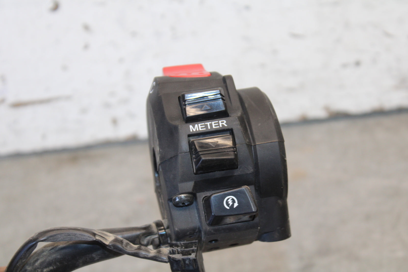11-24 SUZUKI GSXR750 RIGHT CLIP ON HANDLE KILL OFF START SWITCH SWITCHES BB687
