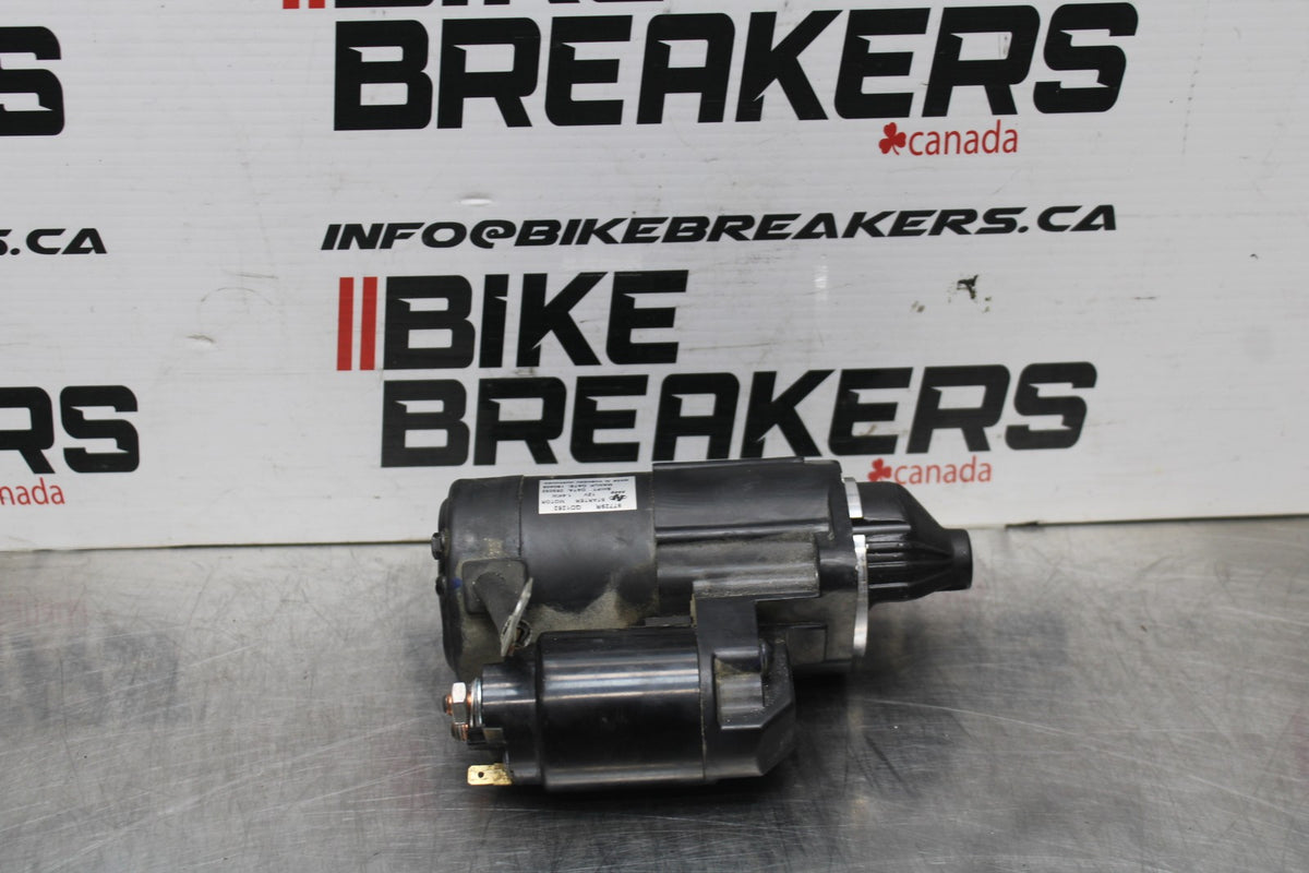 19 MOTO GUZZI V7 III ENGINE STARTING STARTER MOTOR -DC 12V BB831