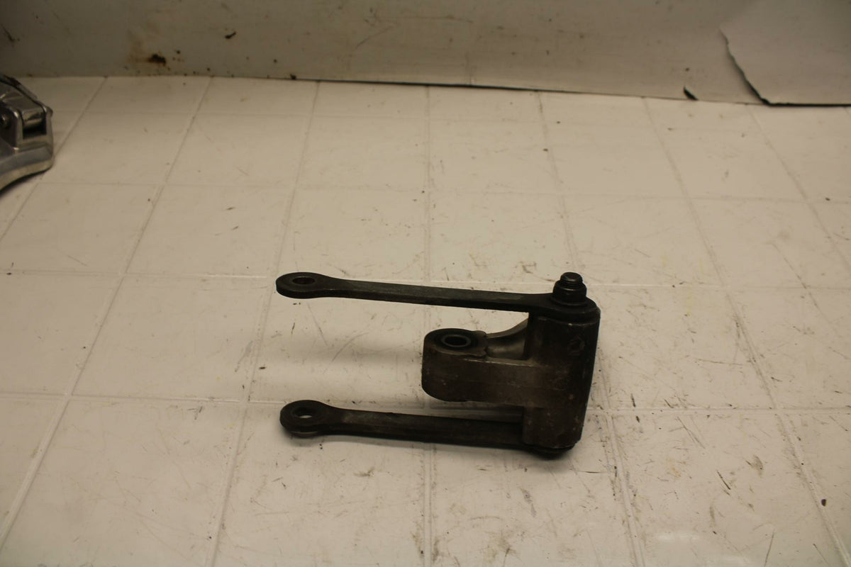 01-05 YAMAHA FZS1000 REAR DOGBONE SHOCK LINKAGE LINK BB10