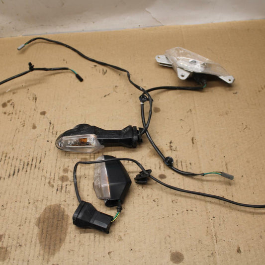 15 KAWASAKI NINJA 300 EX300 ABS  TURN SIGNAL LIGHT INDICATOR BB395