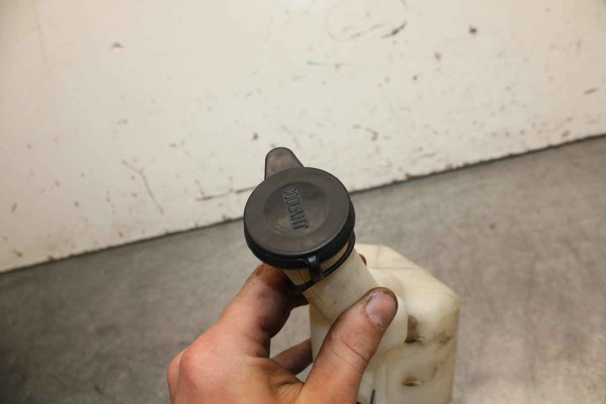 10-13 HONDA SHADOW RS 750 VT750RS COOLANT WATER TANK RESERVOIR BOTTLE BB718