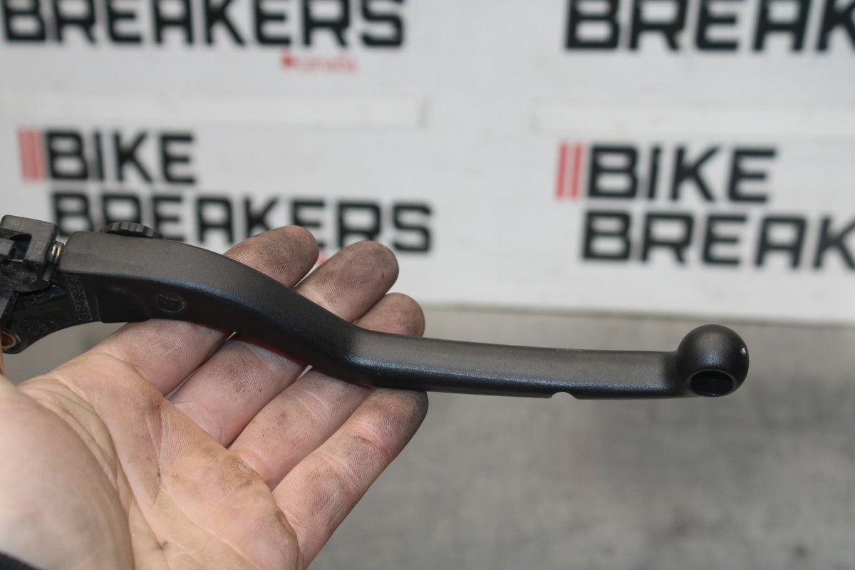 20-23 BMW F900R LEFT HANDLEBAR CLIPON CLUTCH LEVER BB923